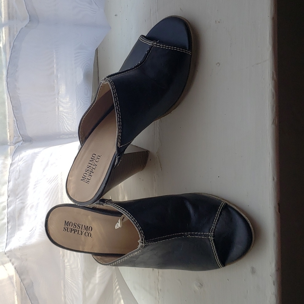 Mossimo Supply Co. Peep Toe Clog Heel